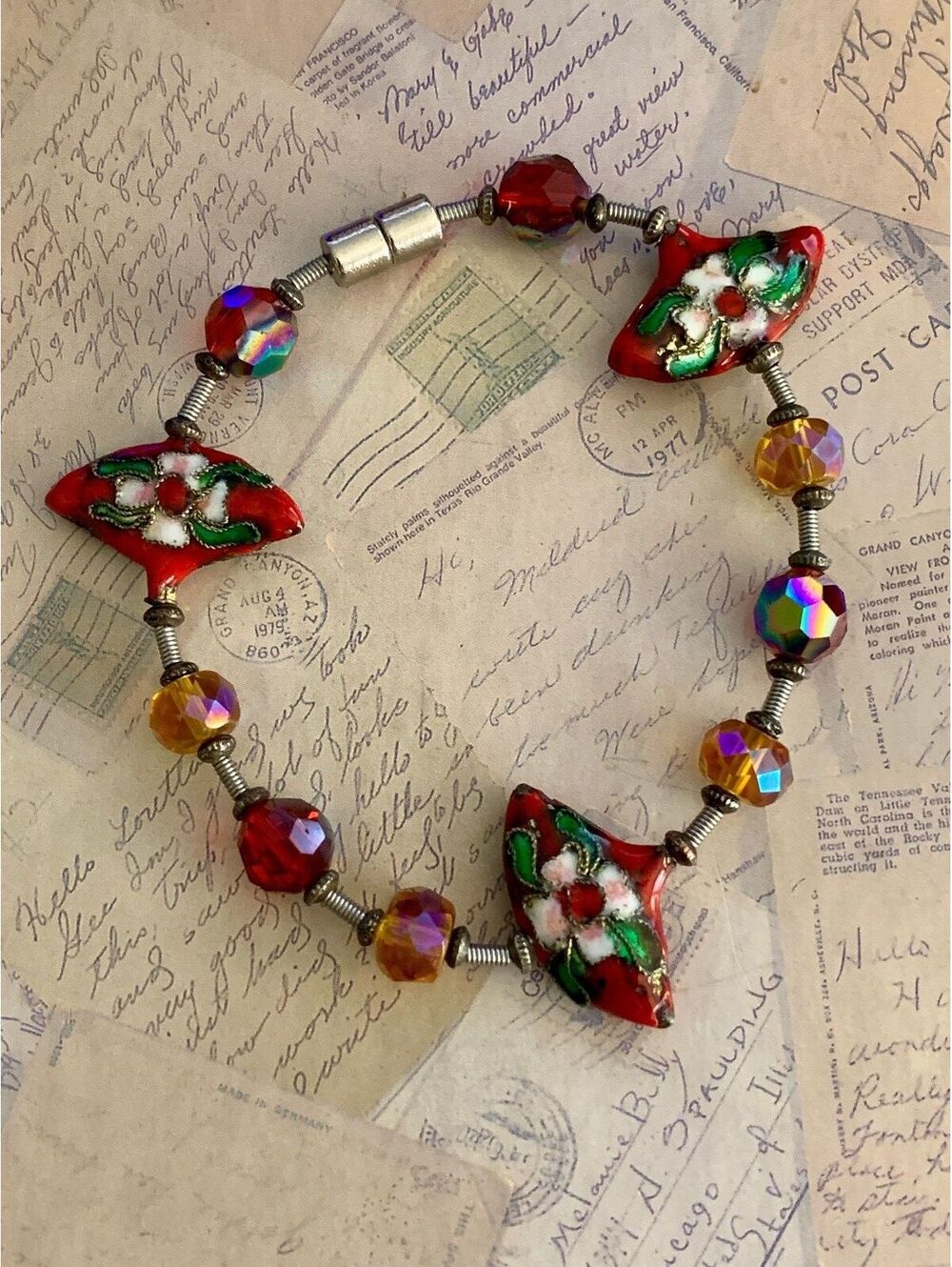Vintage Cloisonné Red Enamel Fan Bead Asian Memory Wire Magnet Closure Bracelet